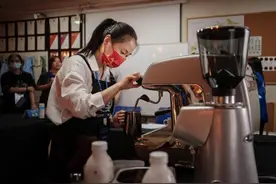 技艺改变人生，上海市残疾人职业竞赛再度开赛，今年的选手更显神通图片