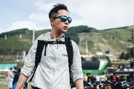 香港“陀枪”师姐回内地创业，每天直播6小时健身课回馈社会图片