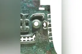 钺脑门上雕刻着“王”字冷兵器时代的华丽存在图片