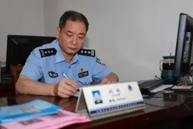 孙毅：派出所里的“倔老头”图片