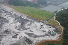 环保督察：湖北多地磷石膏消减不力，渣场污染威胁长江水安全图片