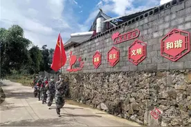 边境线上的谢里村：丈夫兄弟守一线，女子护村队护村寨图片