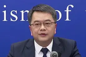 国家卫健委再谈变相强制接种疫苗，将指导各地用好二码联查视频封面