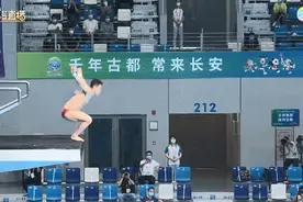 太精彩！奥运选手上演逆转夺冠！陕西14岁小将表现不俗！今晚精彩继续图片
