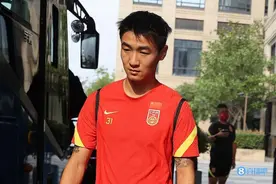 黄健翔谈韦世豪落选：不知道怎么向我爸解释 我也不理解图片