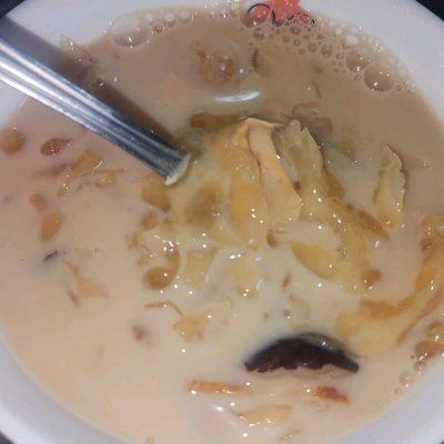 花胶炖雪耳功效 2026年花胶炖雪耳功效与禁忌 花胶炖雪耳功效 2026年花胶炖雪耳功效与禁忌