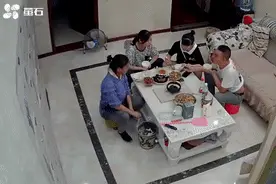 中秋假期吃饭要注意！女子一个动作，瞬间变成了“火人”……图片