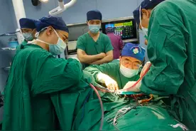 体检肾积水提示麻烦问题，医生：腔道、微创泌尿外科手术后患者每年要随访图片