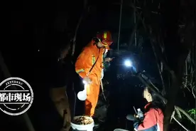 江西两名女子在深山出意外，极度虚弱图片