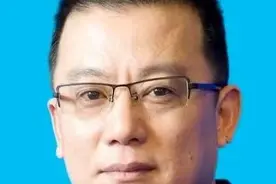 快讯丨原浙大新闻传播系主任沈爱国，调任浙大城市学院传媒与人文学院院长图片