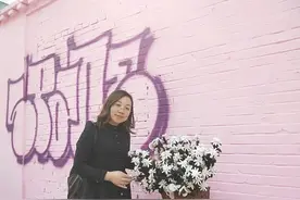 陪儿子考研，48岁妈妈跨专业考上研究生图片