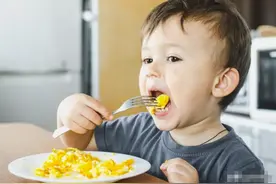 孩子每天应该吃多少鸡蛋？这里给你答案图片