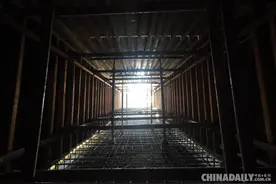 走进银川地下电缆通道图片