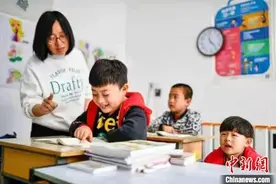 河北大山深处的“小学校”：一个与四个的坚守图片
