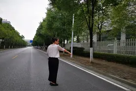 货拉拉女乘客坠亡案今开庭：一辩护律师称被告人已签署认罪书图片