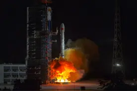 又渲染“中国威胁”？美太空军司令：中国正研制有机械臂的“杀手卫星”图片