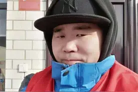 二十年前误扒火车离家的男孩：爸爸妈妈，我忘记回家的路了图片
