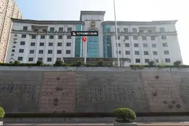 “货拉拉女乘客坠亡案”司机道歉认罪认罚，妻子：好想时光能倒流图片