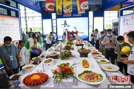 2021中国国际食品餐饮博览会在长沙启幕图片