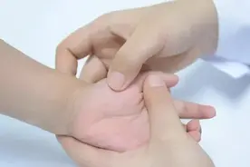 小儿推拿巧化小儿食积图片