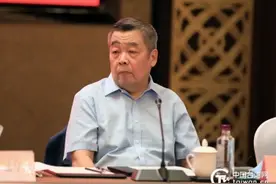 曹小衡：深化经济合作，推进海峡两岸融合发展图片