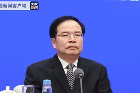 国新办：“奖、贷、助、勤、补、免”构建高等教育阶段全方位学生资助体系图片