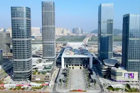 澳门特首贺一诚：相信横琴15%税制可吸引到更多人才视频封面