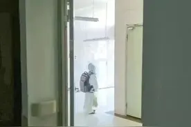福建加油！疫情之下的人类幼崽，小小的肩膀扛起了零食也扛起了懂事儿图片