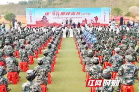 “强军有我，请党放心！”长沙秋季新兵踏上军旅征程图片