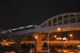 北京中低速磁浮示范线（S1线）开始空载试运行图片