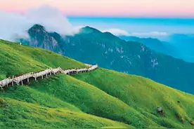 云中草原武功山图片