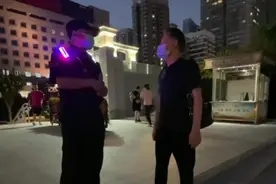 汉口江滩绕不过的灵魂发问：我车停哪儿了？视频封面