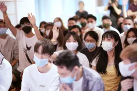瞄准年轻人的第一件收藏品！盲盒之后，收藏玩具能否成为下一个潮流风口？图片