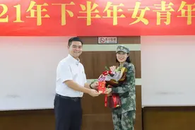 “军营梦”终圆！东莞桥头欢送近五年来唯一女兵入伍图片