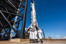 美国SpaceX“全平民”太空三日游豪华登场！亿万富翁花两亿美元买单图片