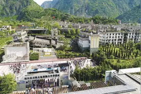 铸就永恒精神 开创美好未来——我州大力弘扬伟大的抗震救灾精神图片