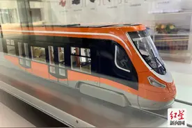 时速160公里 全国首列全自动市域A型列车亮相西博会图片