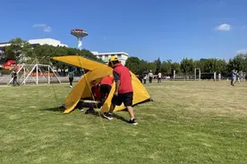 防空警报拉响后该怎么办？这场逼真的体验，仿佛是在地下城探险图片