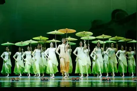 《舞蹈风暴》顶尖舞者展现广东音乐史诗，演绎雨打芭蕉、赛龙夺锦的《沙湾往事》图片