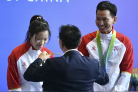 射击——女子10米气步枪决赛：王芝琳夺冠 杨倩获铜牌图片