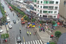 泸县6.0级地震致3死100伤，150吨白酒泄漏存在易燃风险图片