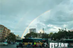 超美！昆明上空又现双彩虹图片