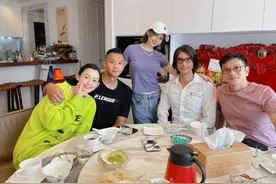 自主健康管理期内和徐若瑄、范玮琪聚餐，王力宏道歉图片