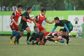 全运会 | 男子橄榄球北京队获得宝贵银牌 主帅感慨一路艰辛图片