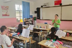 曲靖沾益区大坡乡：一支葫芦丝让乡村孩子的人生更多彩图片