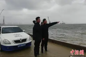 风暴潮影响辽宁大连 海事部门启动防御极端天气三级响应图片