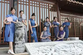 穿上汉服品美食，体验投壶、诗词猜谜……沪上江南水乡中秋氛围浓图片