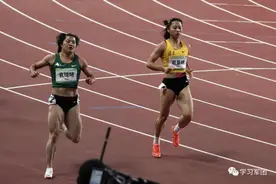 聚焦田径赛场，葛曼棋夺得全运会女子百米金牌！图片