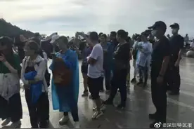 雷雨天游客被困梧桐山，罗湖警方奋力救援图片