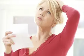 女性经常月经不调，或与这5个因素有关，早了解早规避，别忽视图片